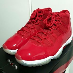 Jordan 11 win like 96 size 10.5
